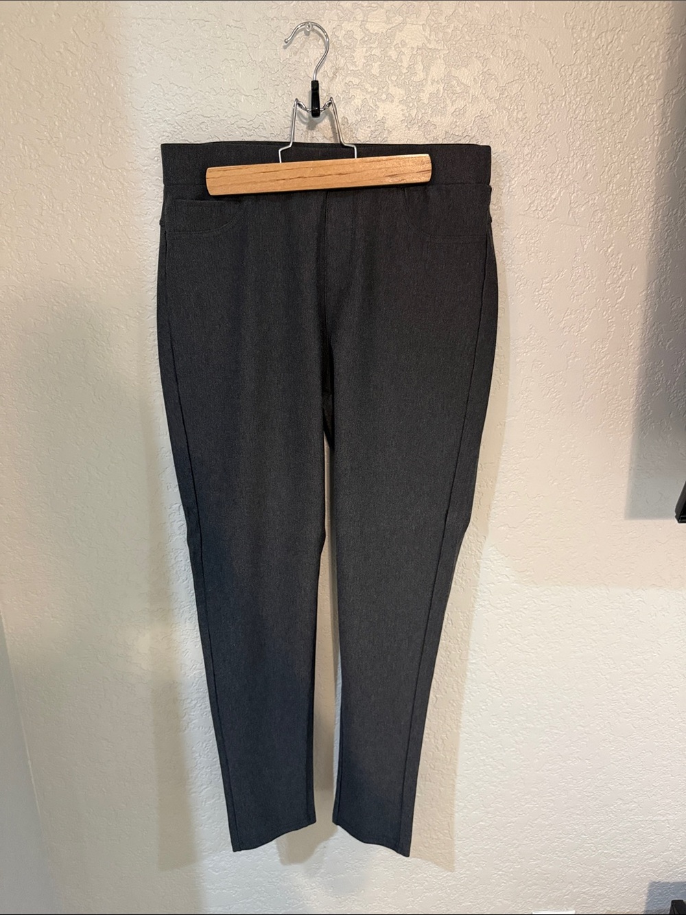 Women's Black Ponte Knit Ankle Pants